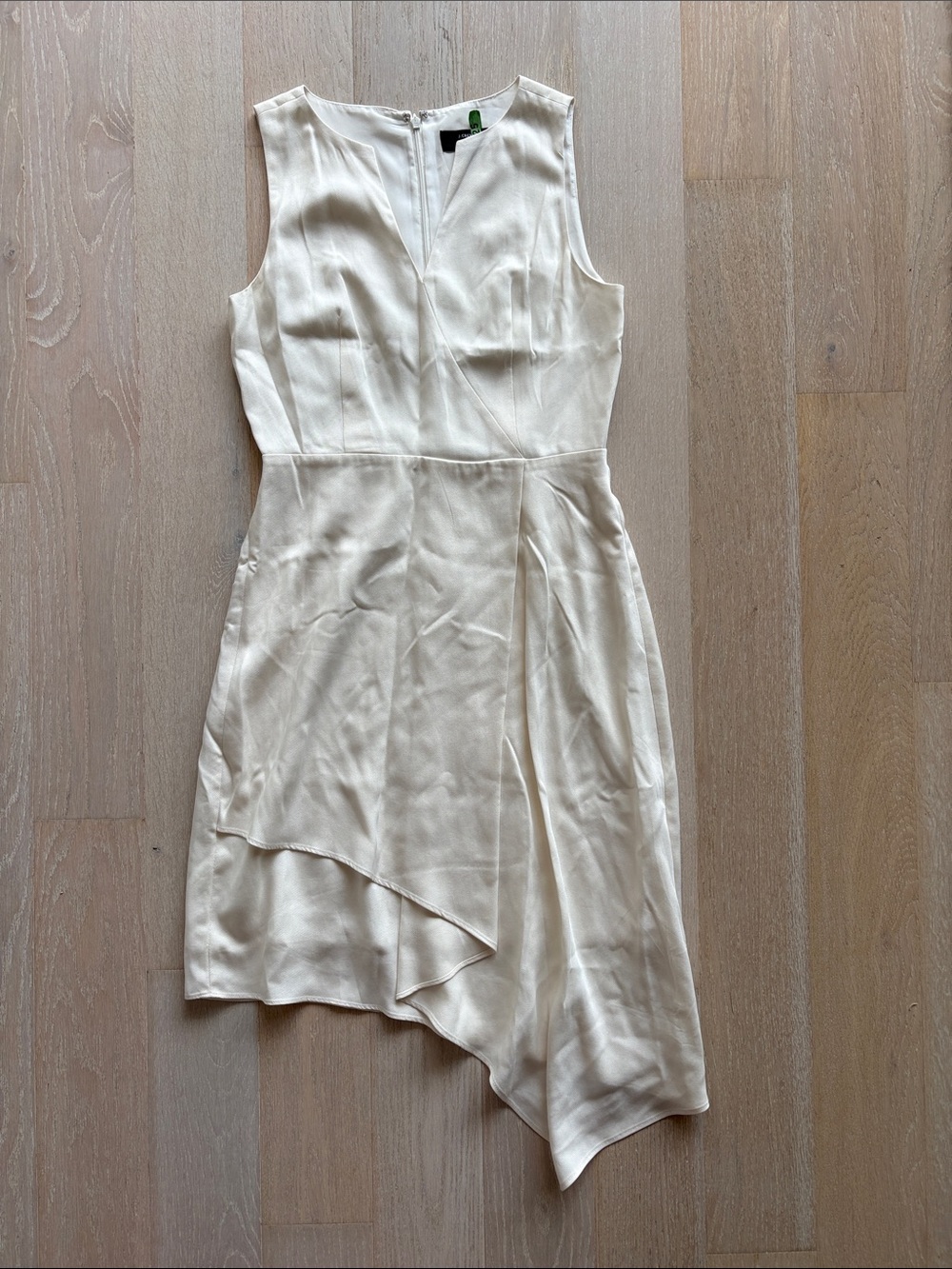 Asymmetric J Crew Cream Sleeveless Dress with V-Notch